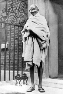 mahatma-gandhi-london.jpg
